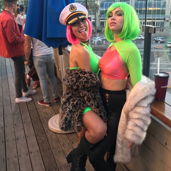 bellaaaaa711